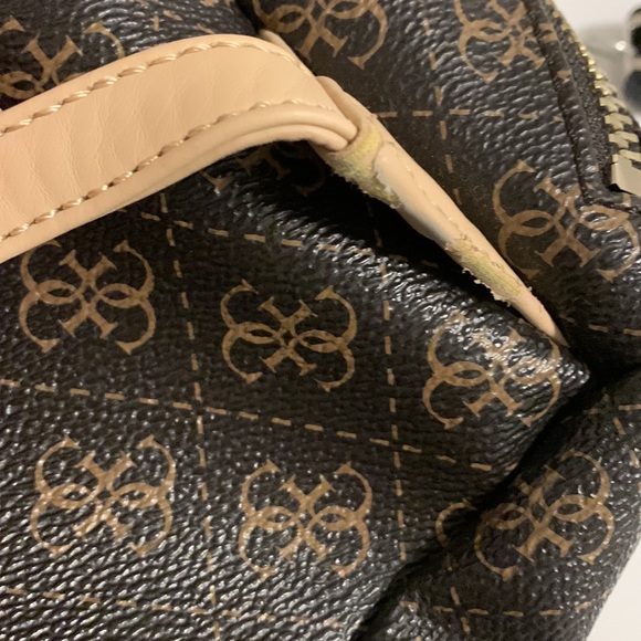 GUESS mini backpack - Picture 7 of 7